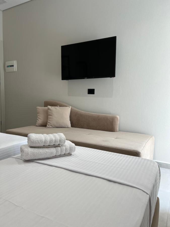 Astoria Rooms Σαράντα Εξωτερικό φωτογραφία