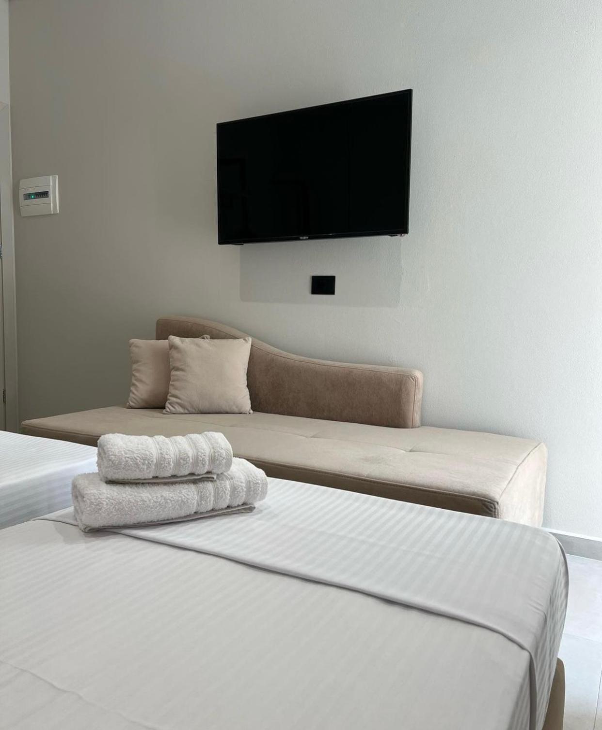 Astoria Rooms Σαράντα Εξωτερικό φωτογραφία
